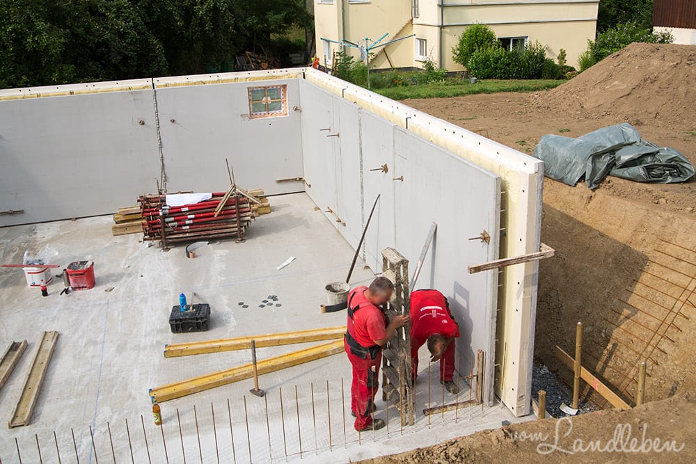 Kellerbau mit glatthaar