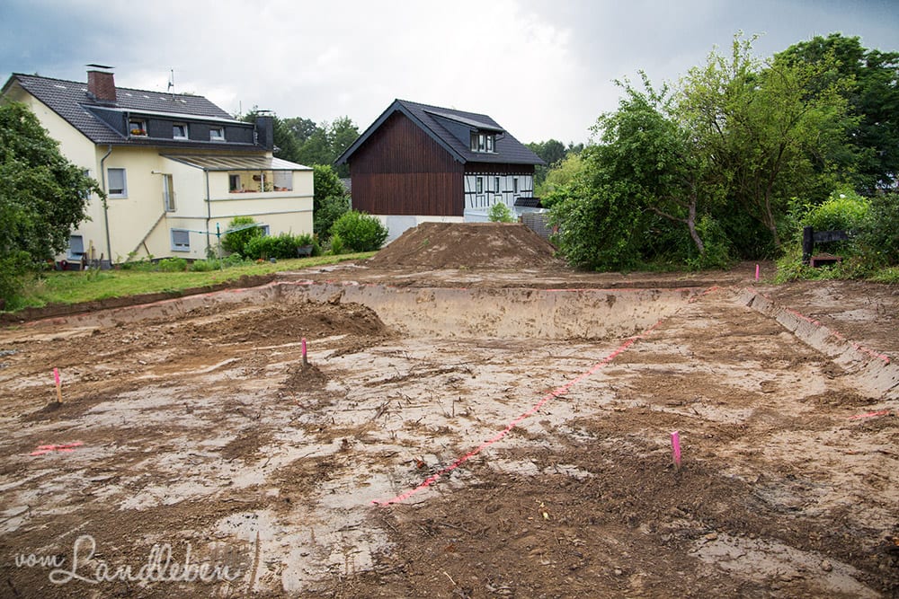 Erdarbeiten - Baugrube - Juli 2016