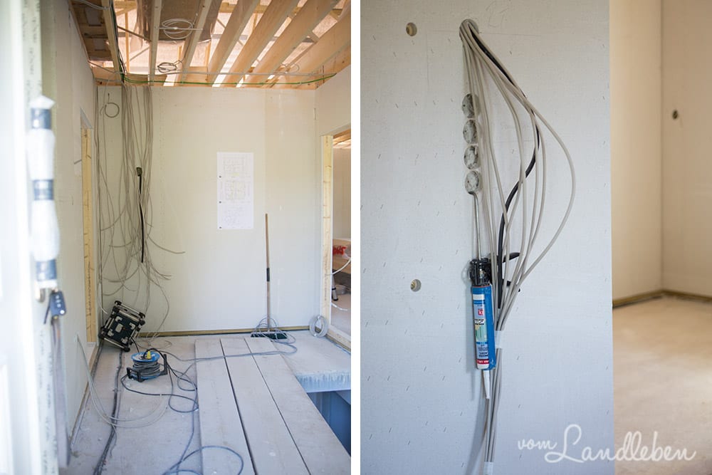 Links: Blick von der Haustür in die Diele. Rechts: die Schalter im Wohnzimmer