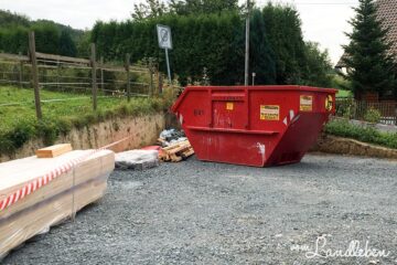 Container auf unserer Baustelle
