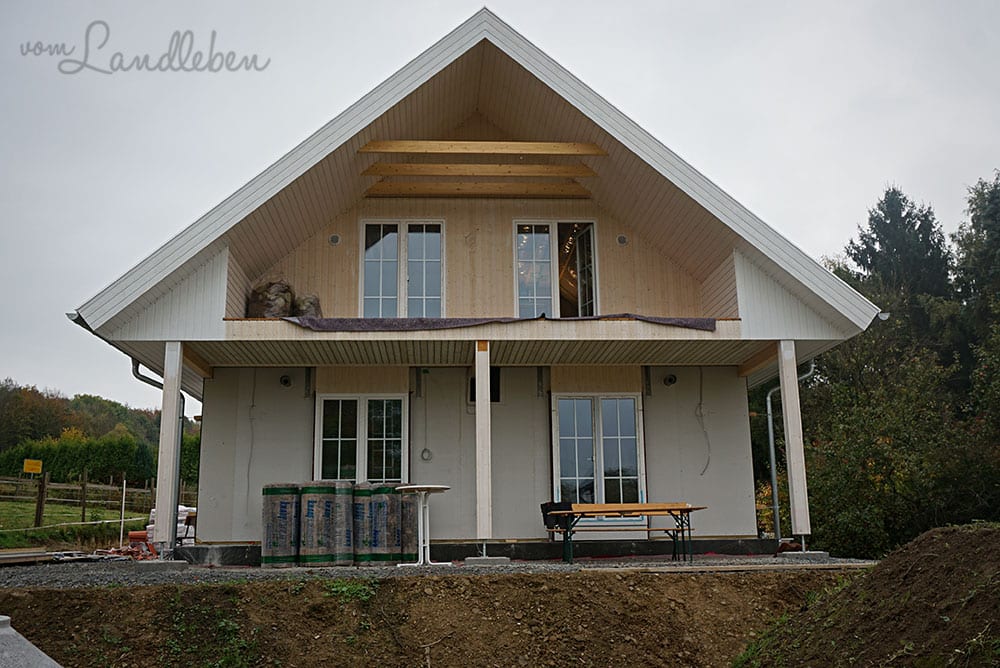 Hausbau mit Danhaus: das Gerüst ist weg!