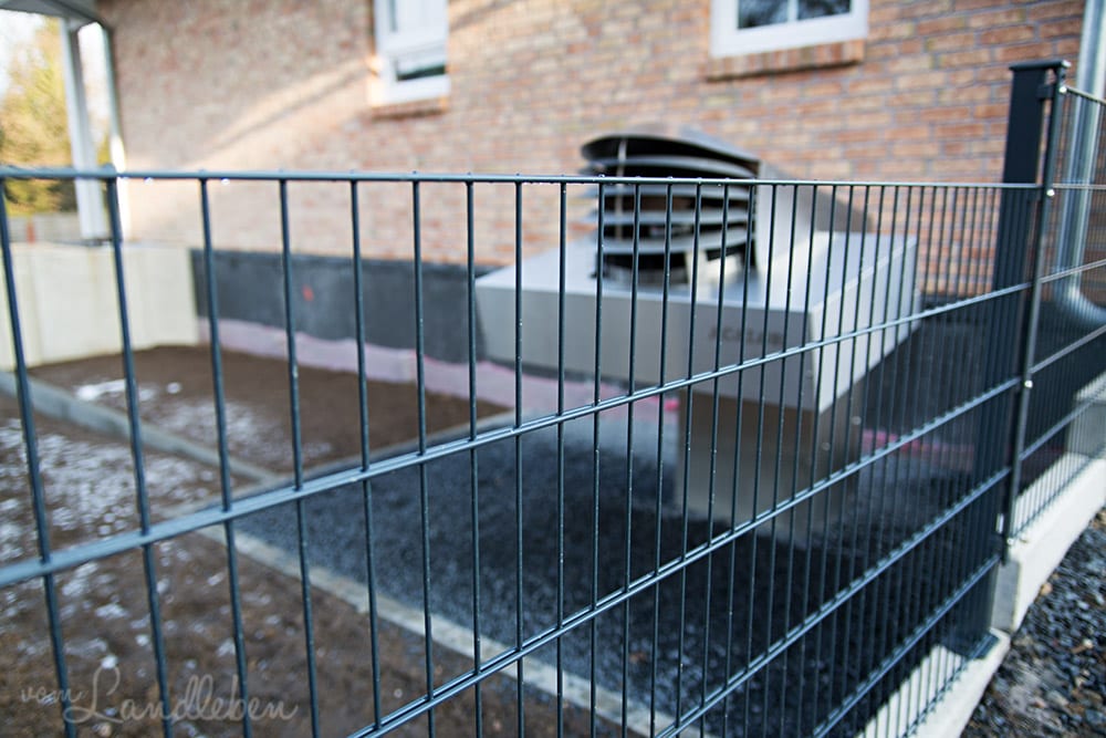 Gartenzaun um unser Danhaus: Doppelstabmattenzaun in Anthrazit