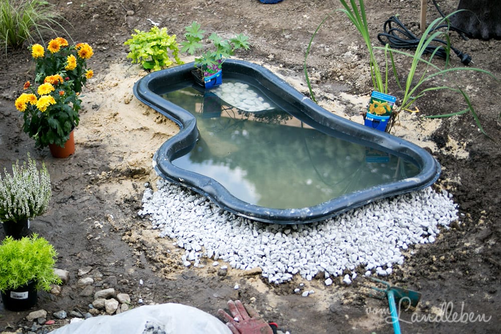 Wir bauen einen Gartenteich