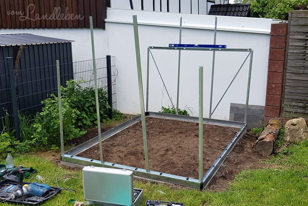 Gewächshaus aufbauen