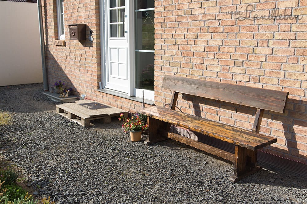 Palette vor der Haustür