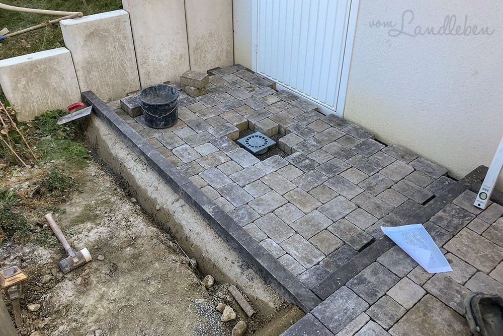 Pflastern: Weg vor der Garagentür