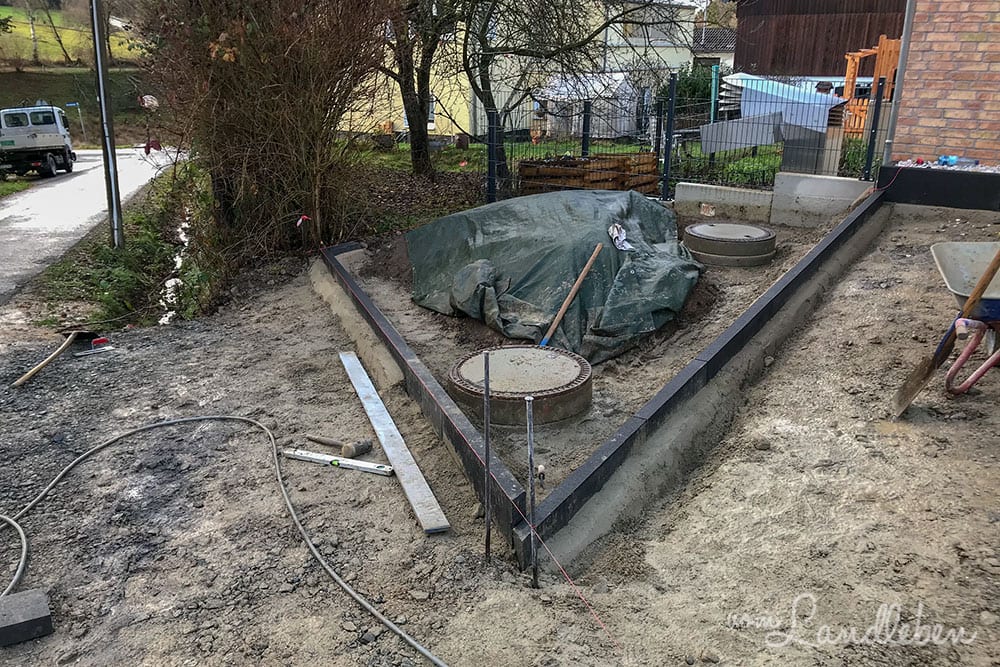 Pflastern: der Vorgarten entsteht