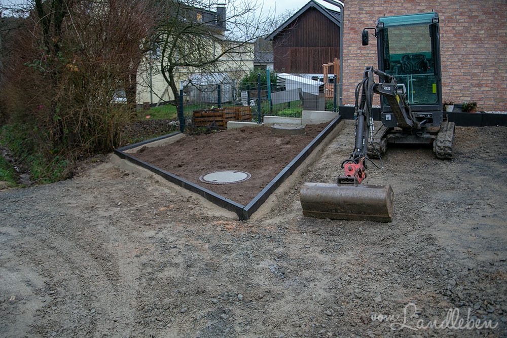 Pflastern: der Vorgarten entsteht