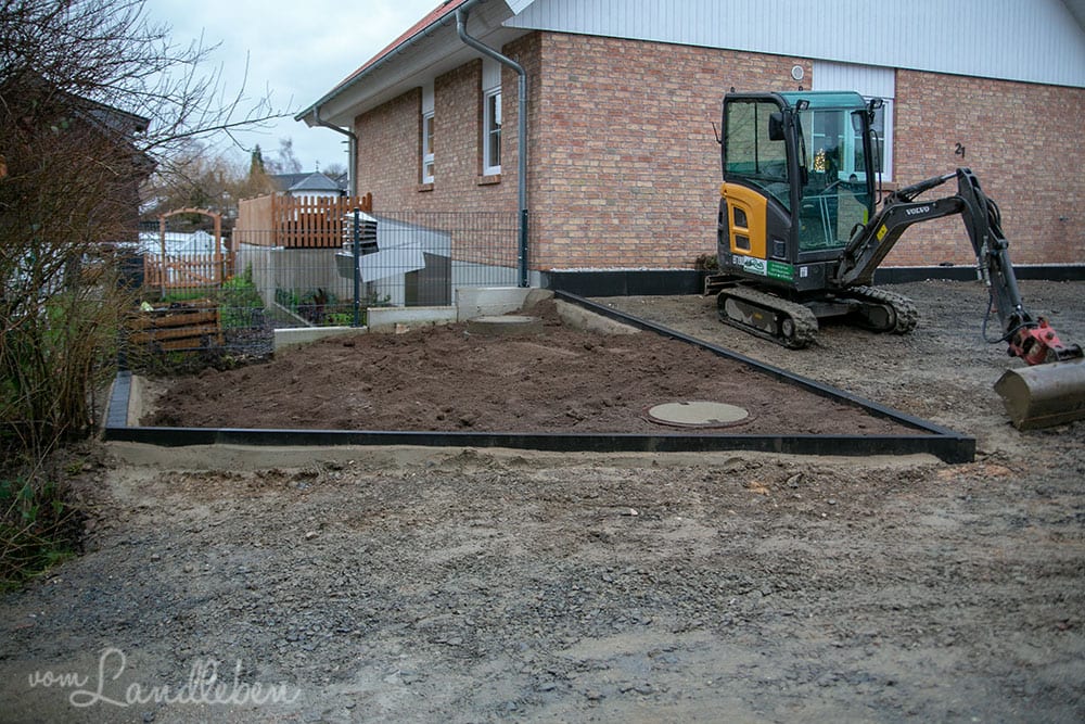 Pflastern: der Vorgarten entsteht