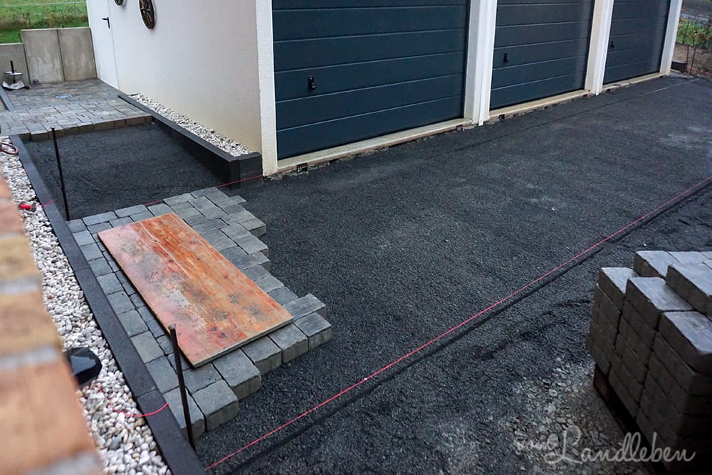 Pflastern auf dem Hof