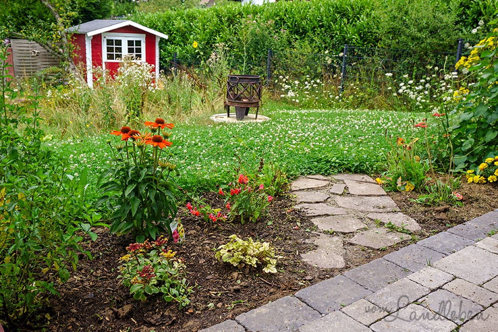 Unser Garten im Juli 2019