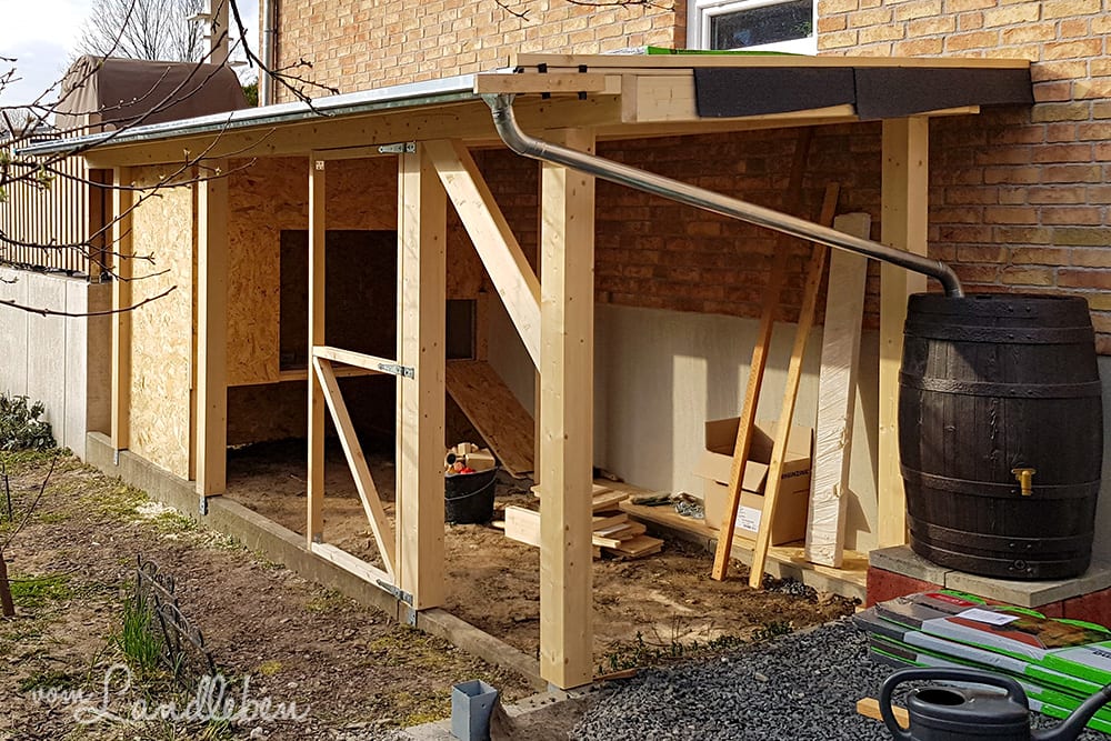 Hühnerstall und Voliere bauen