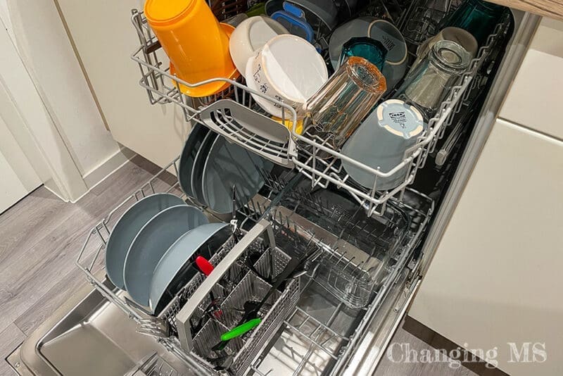 Spülmaschine ausräumen