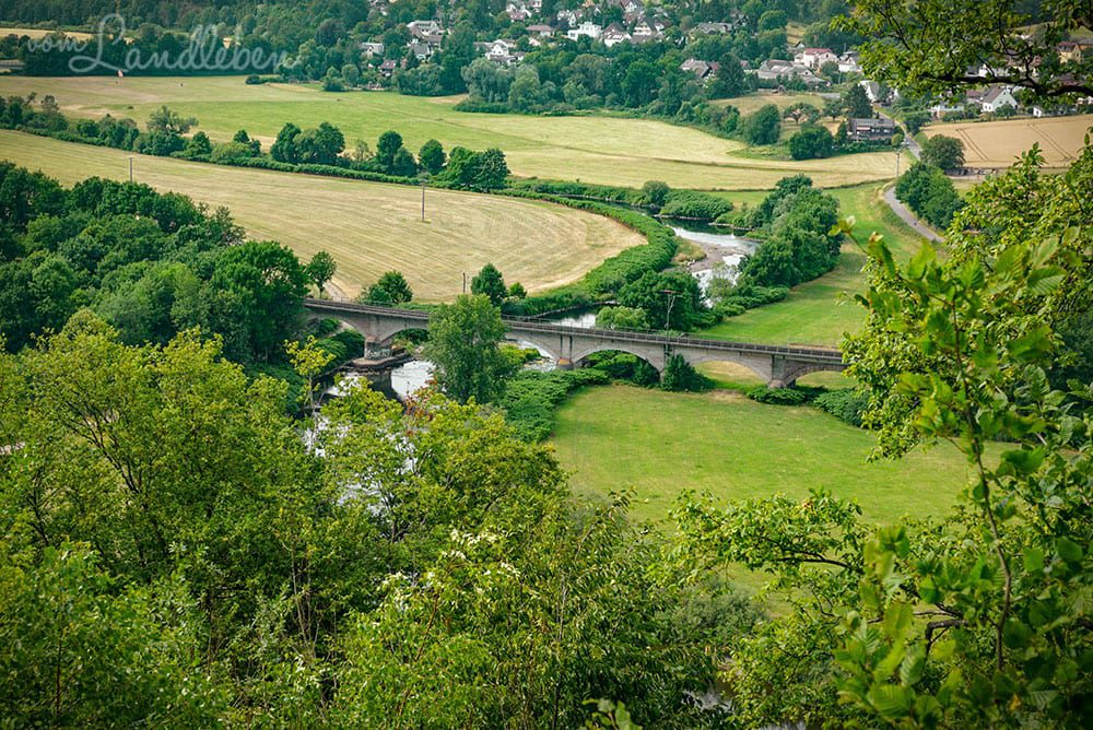 Blick von Burg Blankenberg auf das Siegtal