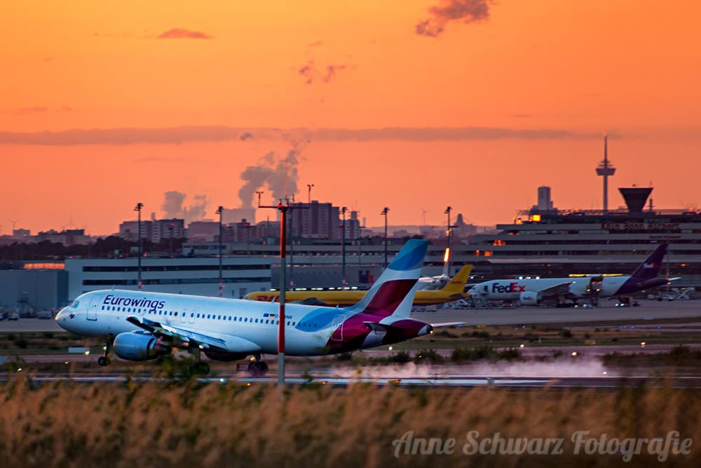 Flugzeuge fotografieren: spotten am Flughafen Köln/Bonn