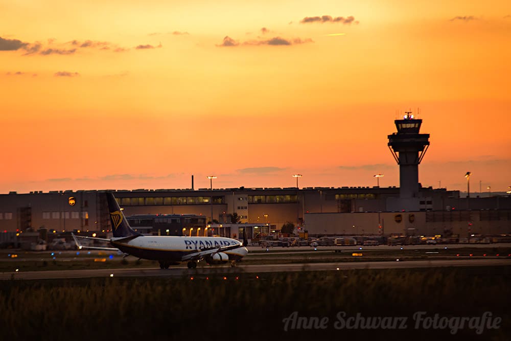 Flugzeuge fotografieren: spotten am Flughafen Köln/Bonn