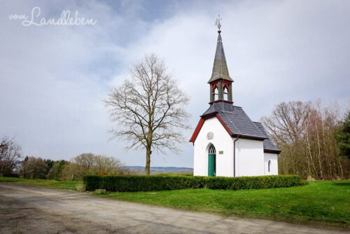 Wanderung zur Germana-Kapelle in Much