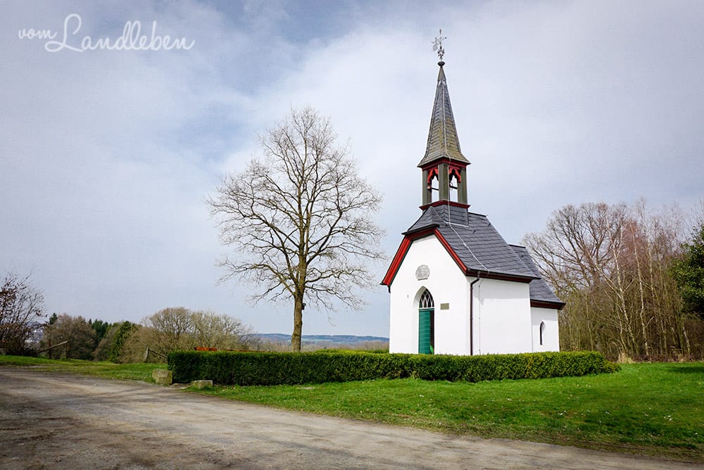 Wanderung zur Germana-Kapelle in Much