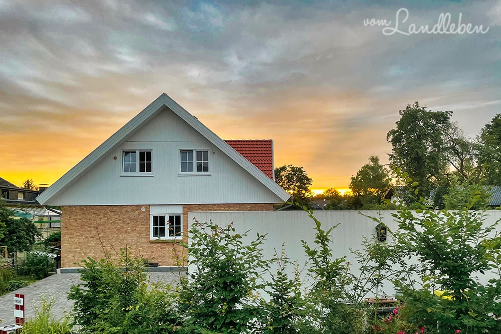 Sonnenuntergang vor unserem Danhaus