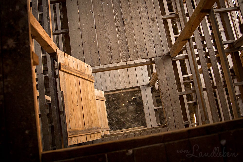 Verfallener Tabakschuppen in der Pfalz - Lost Places