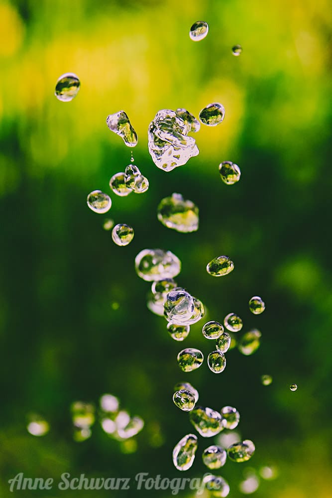 Wassertropfen bei kurzer Belichtungszeit