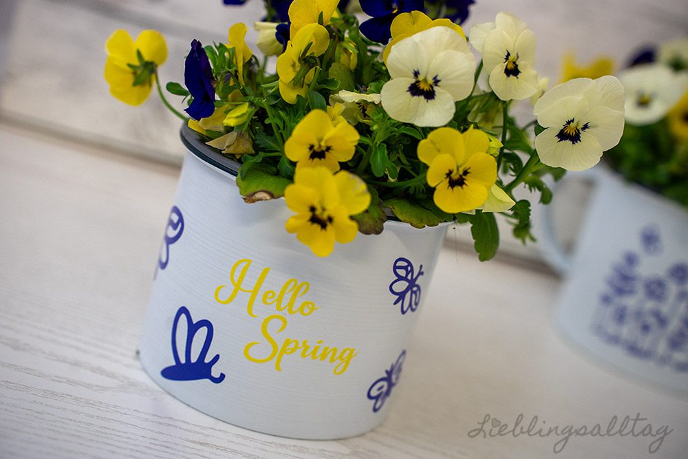 Blumentopf mit Vinylfolie beplotten